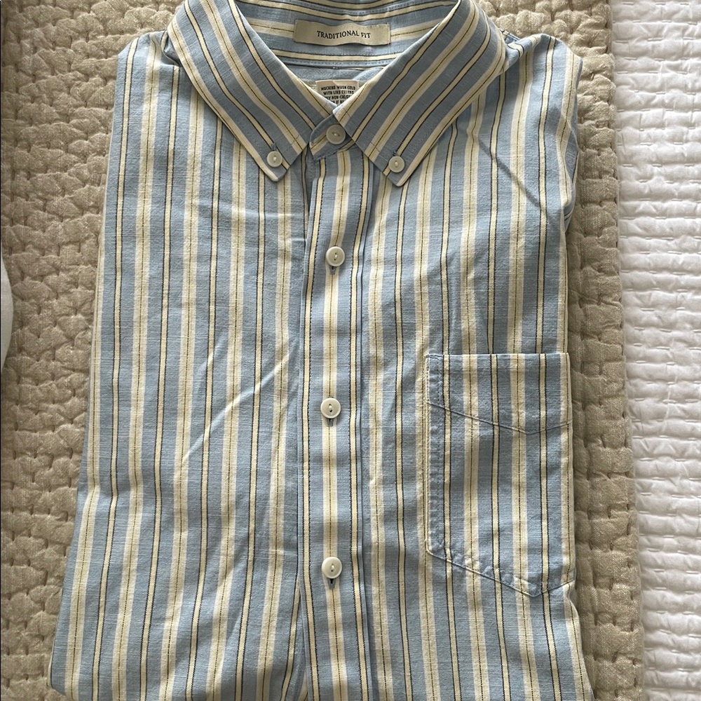 LL Bean Men's Short-Sleeve Button-Down Stripe Shirt - Light Blue/White L Tall